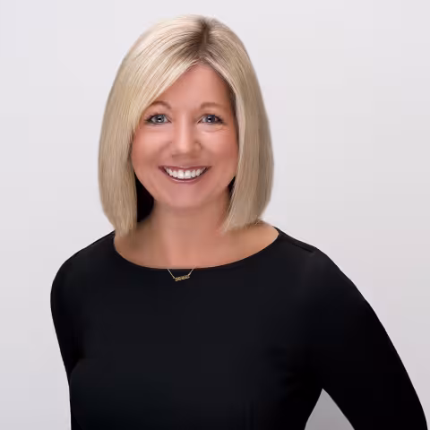 christine-pospisil-headshot